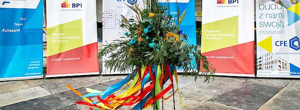 wolaRE and Rezydencja Barska Topped Out